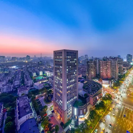 Weiting Hotel (Shanghai Huangxing Park Wujiaochang Subway Station Branch) Отели рядом с достопримечательностью «Янпу»