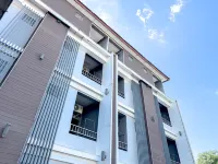 Jitrawadee Hotel Hotels near Wat Chai Mongkhon