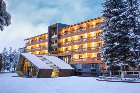 Bakuriani Inn Hotel Отели рядом с достопримечательностью «Starting point. Trail to Tsaghveri»