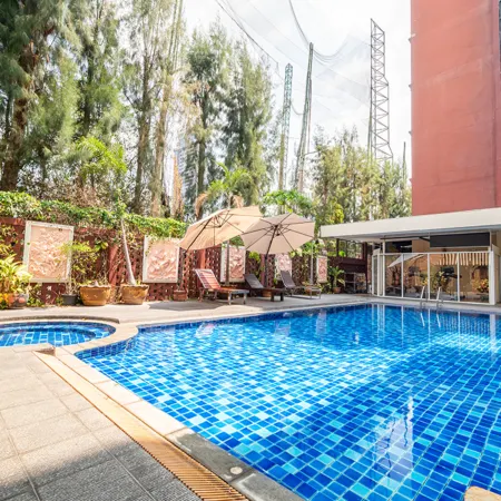Sunday JA Plus Hotel