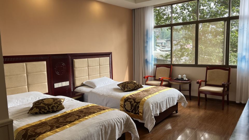 Xiushan Hotel