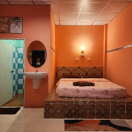 Ingpha Room for Rent