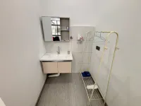 Junxiang Bed and Breakfast, Jingdezhen - parking
