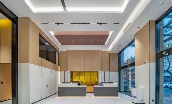 Charlotte Boutique Hotel (Shanghai Zhoupu Wanda)