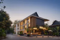 โรงแรมน้ำหอมหรู พิวร์อาร์ตโฮเตล (ตลาดกลางคืนสตาร์ไลท์)