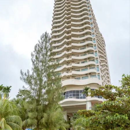 Rainbow Paradise Beach Resort by LWE