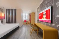 Ibis Hotel (Shenyang Middle Street Forbidden City)