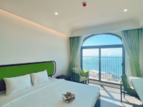 We Young Apartments by HOFs - Fireworks & Ocean view Hotels in Phu Quoc Island