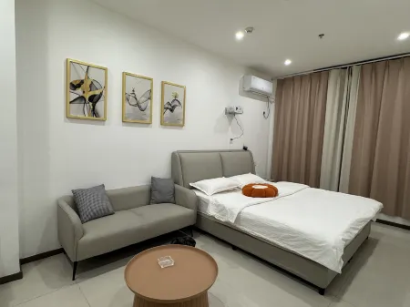 Anyue Homestay (Century Square) Отели в г. Линьшу