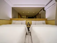 Hotel Ravi Các khách sạn gần Bảo tàng Olympic