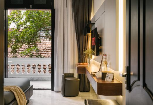 타문디 앨리 홈스테이