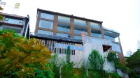 Arcadia Hotel Các khách sạn ở Long Thắng