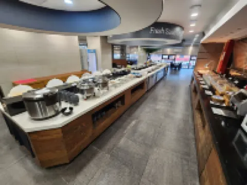 โรงแรมซ็อกวิโพ เจเอส โรงแรมในซอกวีโพ