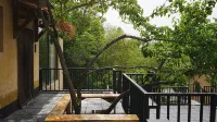 Moye Yunshang Shufang Homestay Hotels near Baiyun Mountain Scenic Area - Central Service Area