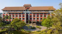 The Charm Boutique Resort and Hotel Hotel in zona Wat Ban Nong Tum