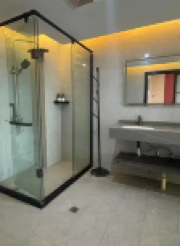 Longshan Benyi E-sports Homestay