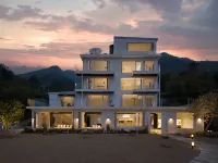 ANJI M-STAY VILLA Hotels near Sky Land