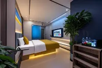 Bo'er Hotel (Xuwen Station)