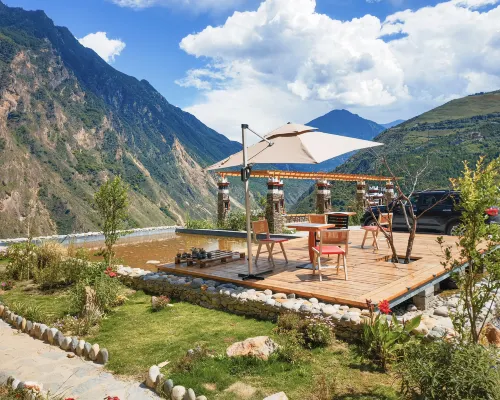 Yake Cloud Lodge ( JiaJu Village ) DanBa Общественные зоны Photos