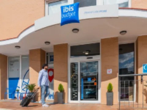 Ibis Budget Madrid Calle Alcalá Hotels near Estadio Metropolitano Park