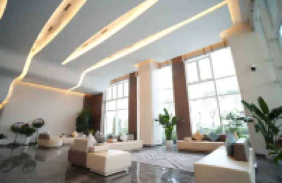 HUAHU INTERNATIONAL AIRPORT HOTEL