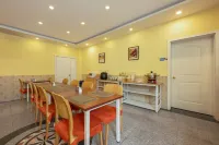 Homeinn Hotel (Pingyao Ancient City West Gate Again See Pingyao Theater) - sarapan