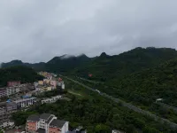 Bangshan Yunta Homestay (Huangguoshu Waterfalls Scenic Area) - 마운틴 뷰
