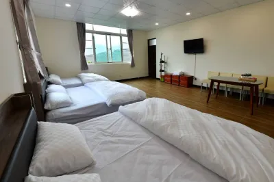 Hong’s Friend Coffee＆Tea station B＆B Hotels in 