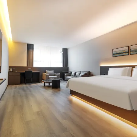 Yunji Hotel