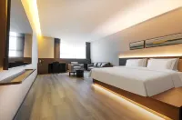 Yunji Hotel Hotels in Luntai