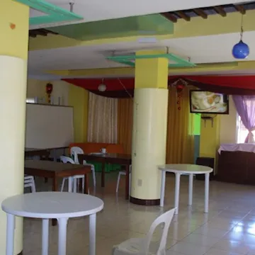 Green Ridge Apartelle