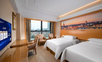 Vienna International Hotel (Shenzhen East Station, Ha Shui Keng Subway store)