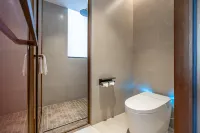 Jifeng International Hotel (Xianggong Street Metro Station, Xi'an Road Commercial Street, Dalian) - balcony