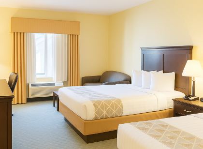 大使客棧及套房汽車旅館