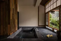 Under the Tree Art Hot Spring Homestay - โรแมนติก