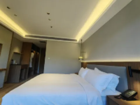 Benxi Bed Seal Lake Hotel 本渓のホテル