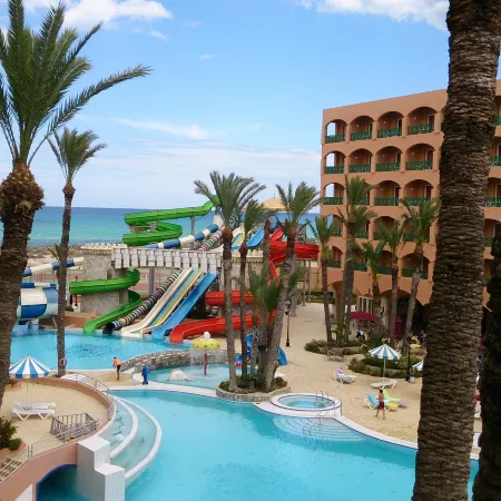 Hotel Marabout - Families and Couples Only