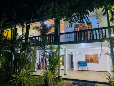 Lake View Villa-Tangalle