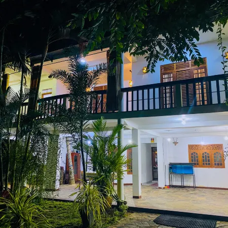 Lake View Villa-Tangalle