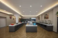 Shengsheng Intercontinental Hotel (Ngawa Gerdeng Temple)