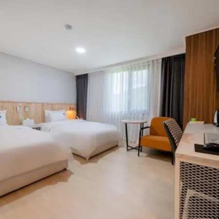 Hotel Lian Sacheon