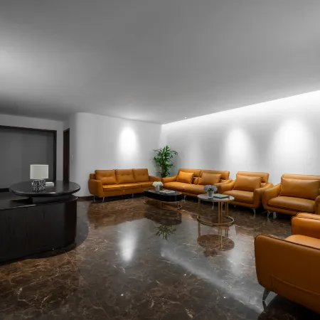 Luxe Paradise Premium Hotel Nguyen Khac Hieu