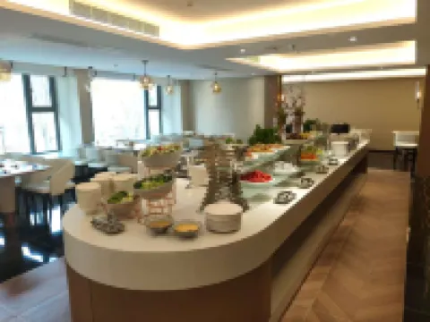 China's Yongdong Xiangdao Bay Space Capsule