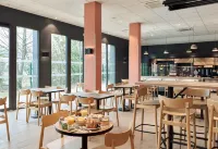 B&B HOTEL Cergy Saint-Christophe Gare - breakfast