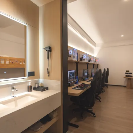 JiaTu Smart Select Hotel