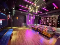 Vienna International Hotel (Danzhou Government Building Fuan Building)