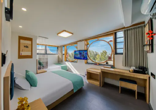 Lotus Sanctum · Pǔshū Aroma Haven