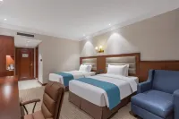 Heyue Hotel