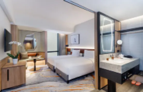 Harris Hotel & Convention Serpong Hotels near Summarecon Mal Serpong