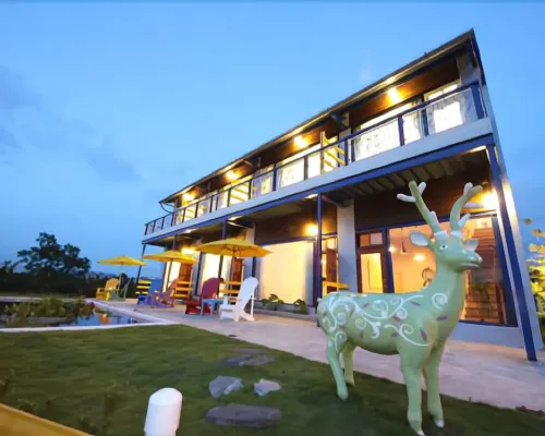 Designed Hostel - Follow Me Hotels near Yilan Sancing Temple